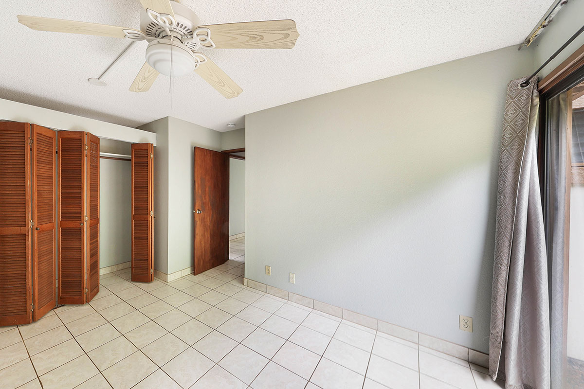 4701 KAWAIHAU RD A101