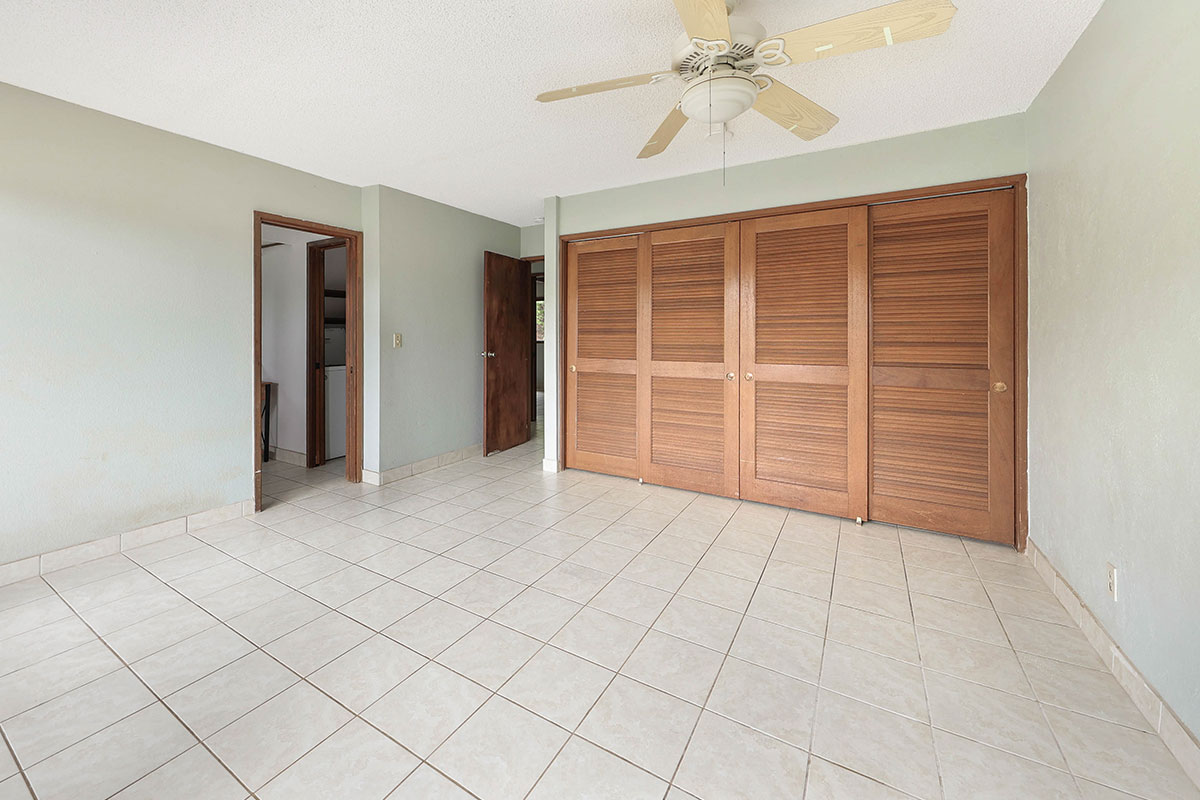 4701 KAWAIHAU RD A101