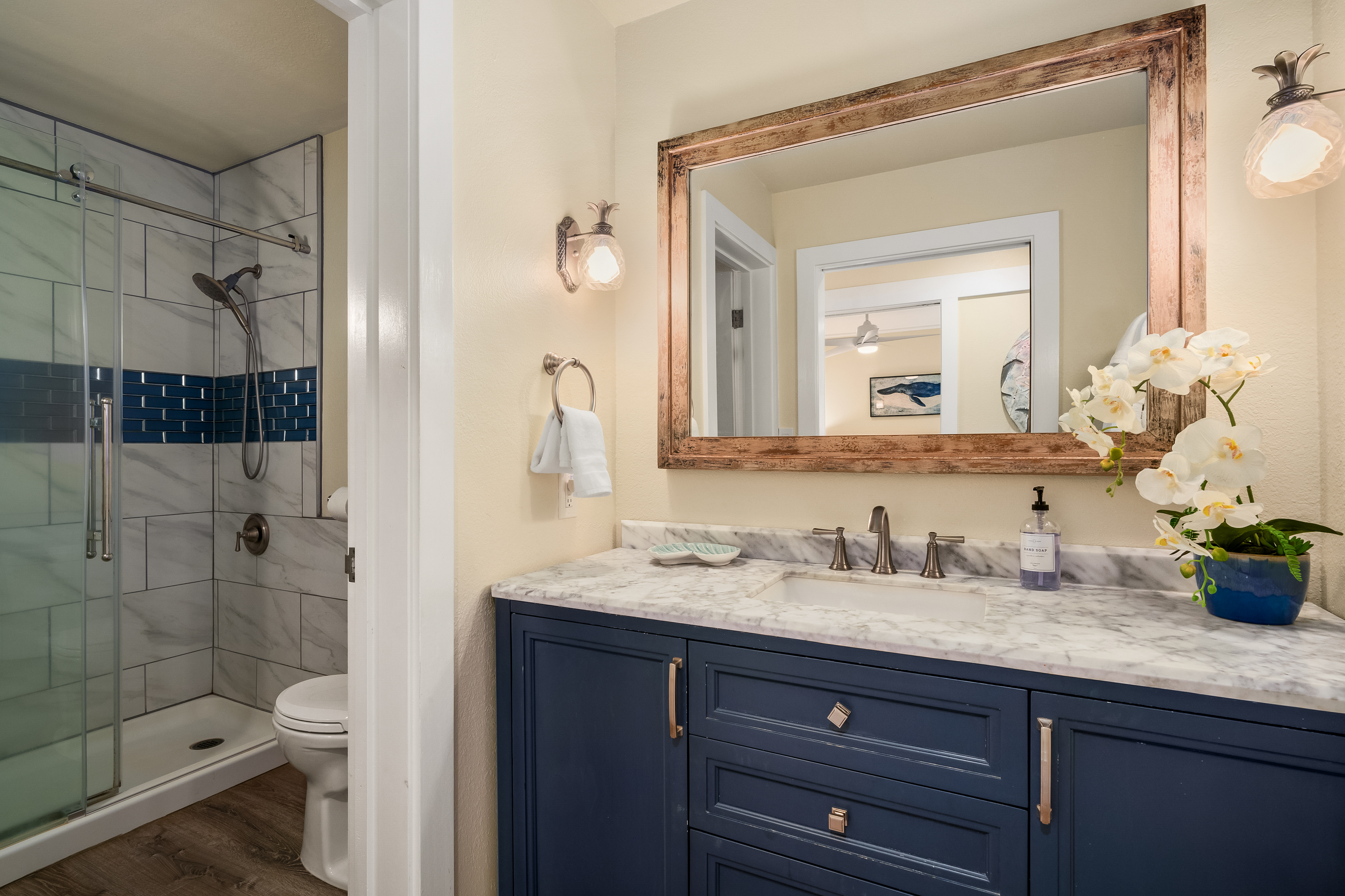 2253 POIPU RD 402