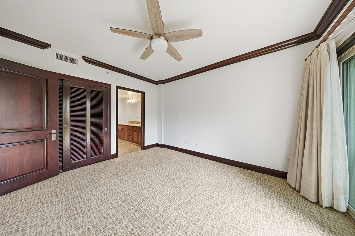 4-820 KUHIO HWY C102