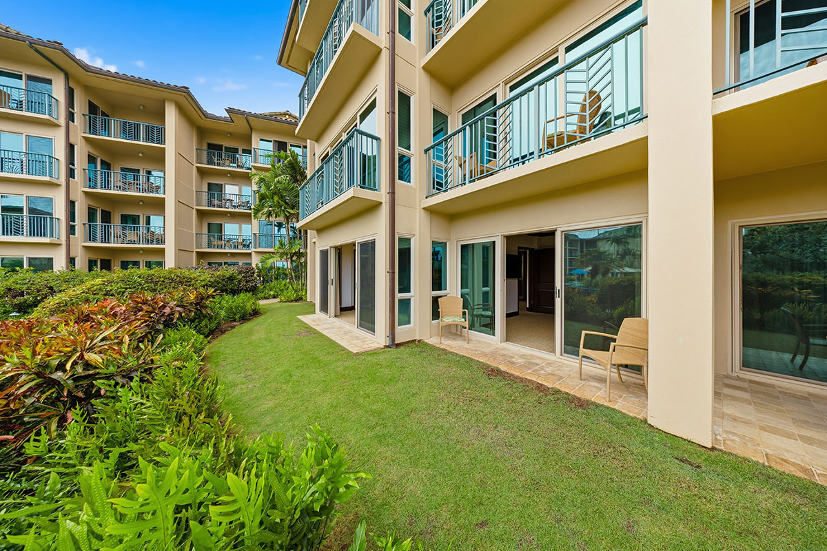 4-820 KUHIO HWY C102