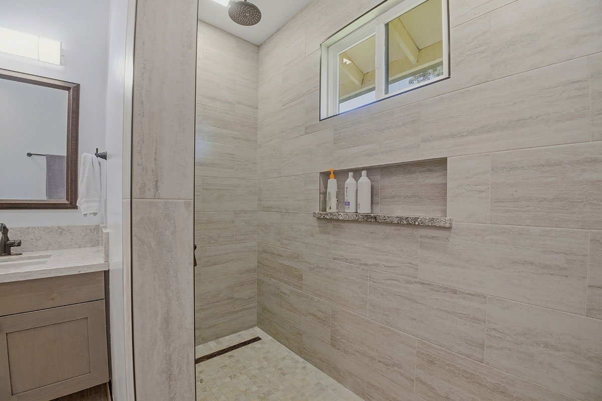 7169-A AINA PONO ST 2