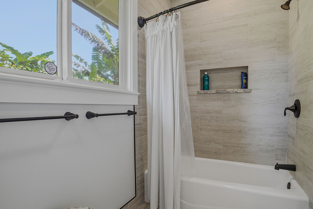 7169-A AINA PONO ST 2