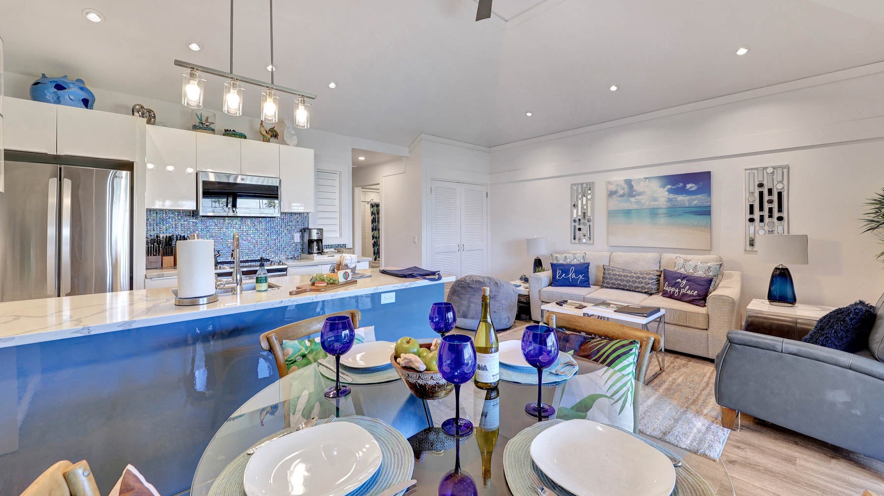 2253 POIPU RD 216