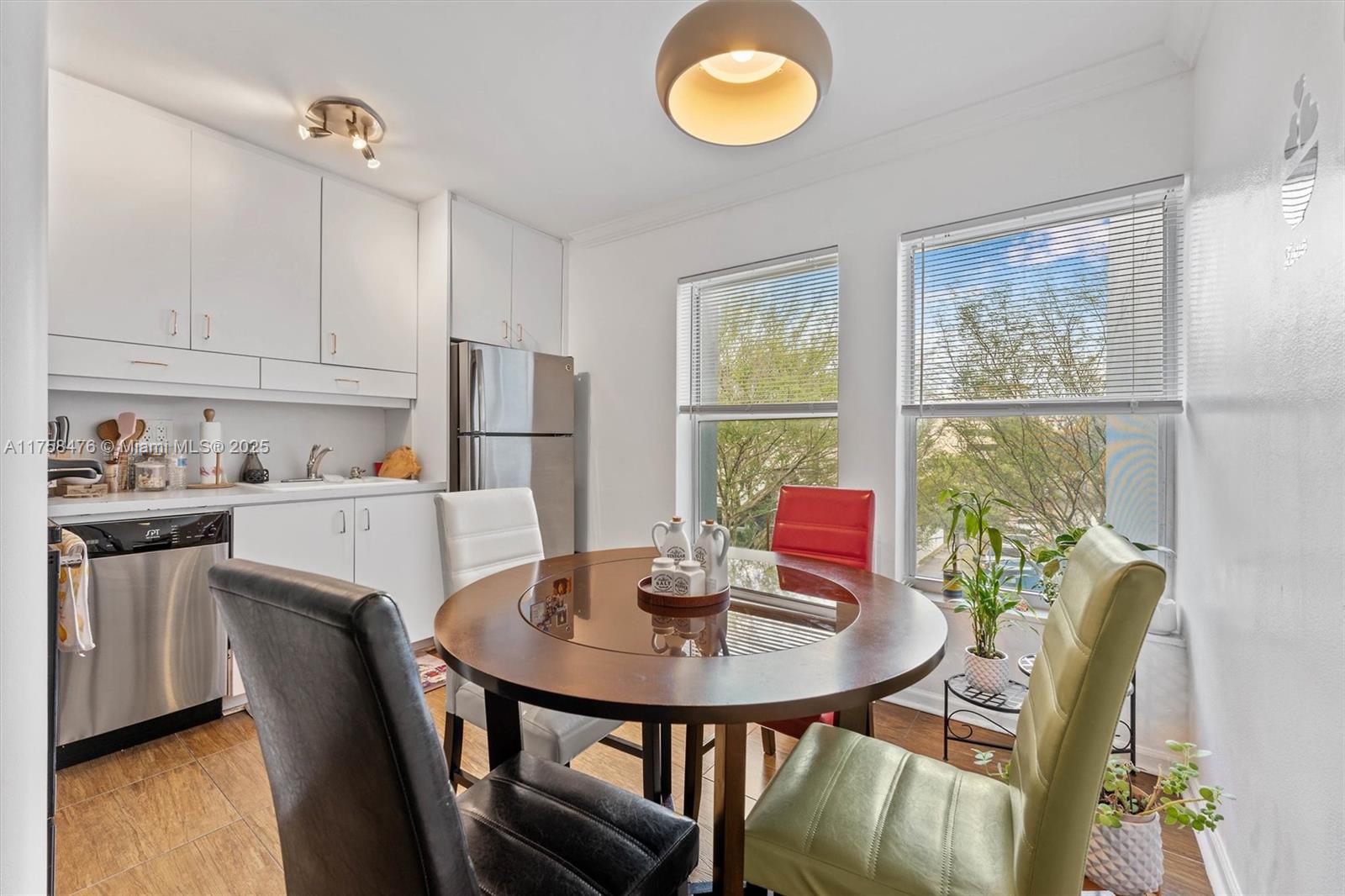 820 Salzedo St # 303