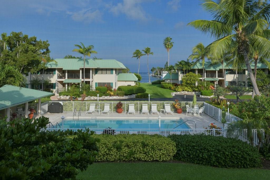 6 Cay Harbor E