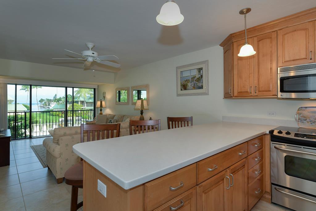 6 Cay Harbor E