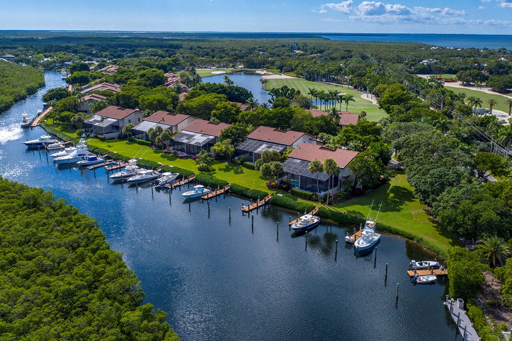 1 Harbour Green Drive 1