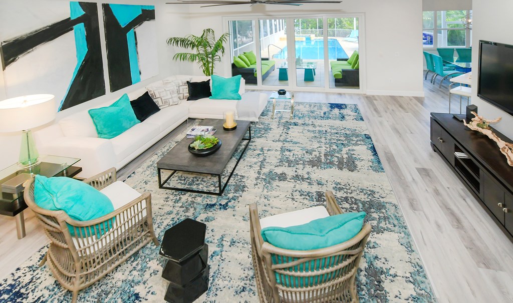 21 Harbor Island Drive