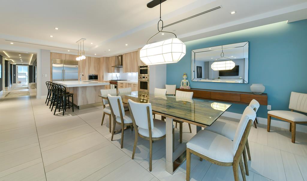 131 Beach Road 204