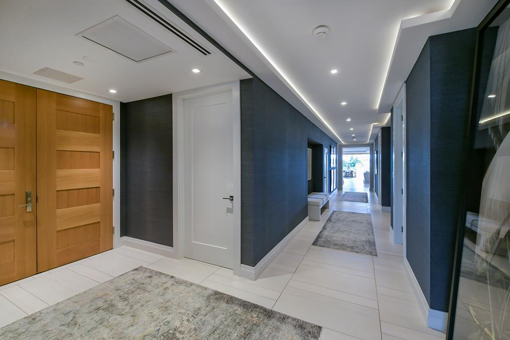 131 Beach Road 204