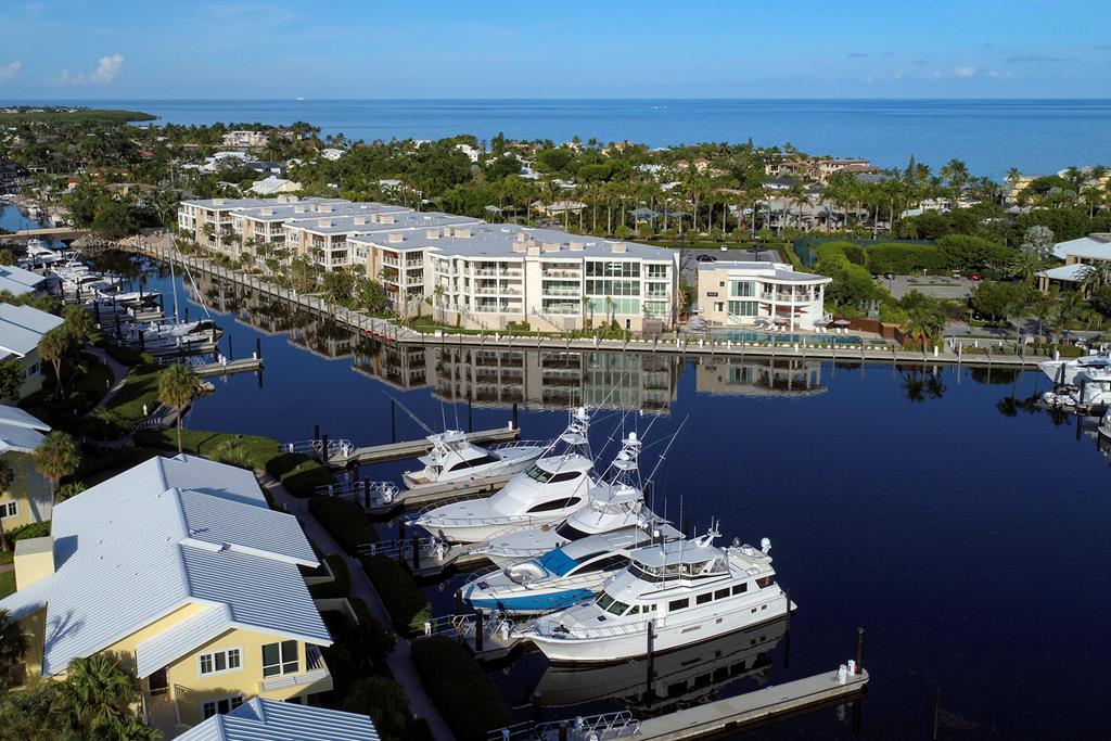 131 Beach Road 204