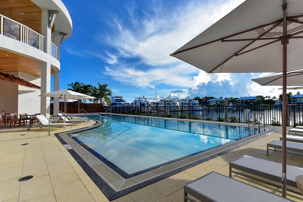 131 Beach Road 204