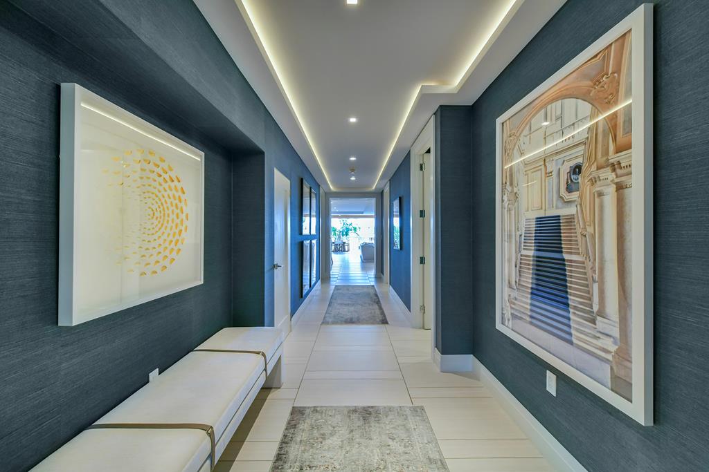 131 Beach Road 204