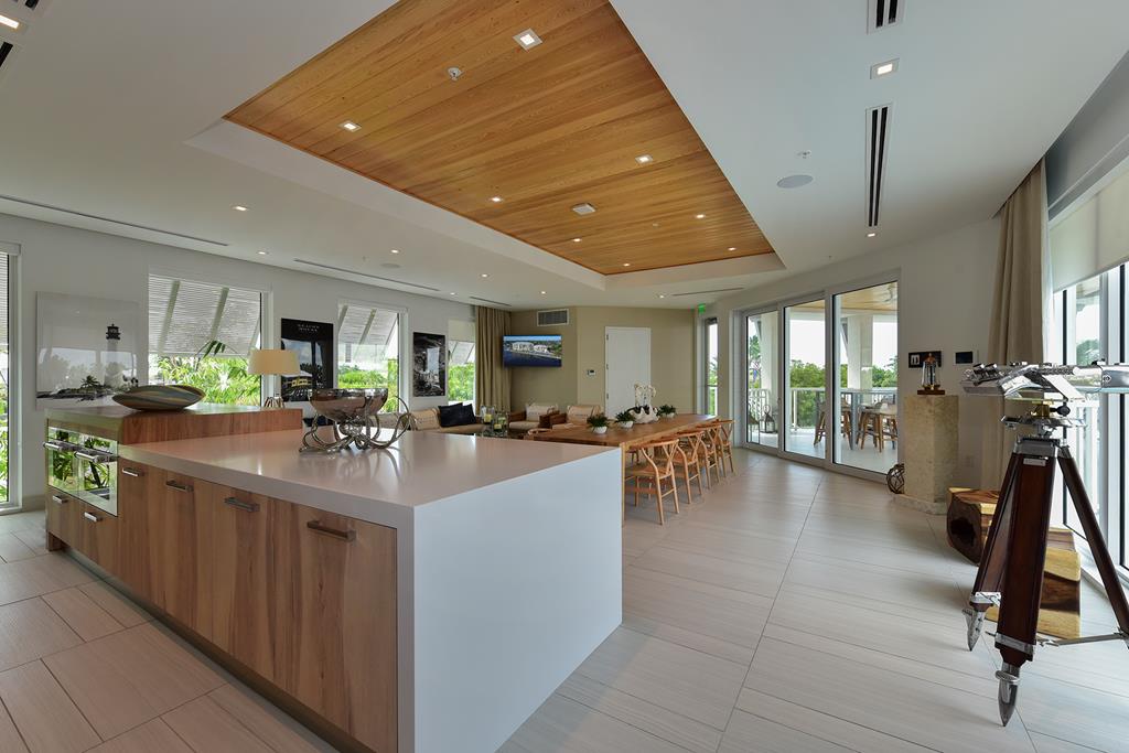 131 Beach Road 204