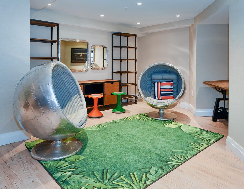 131 Beach Road 204