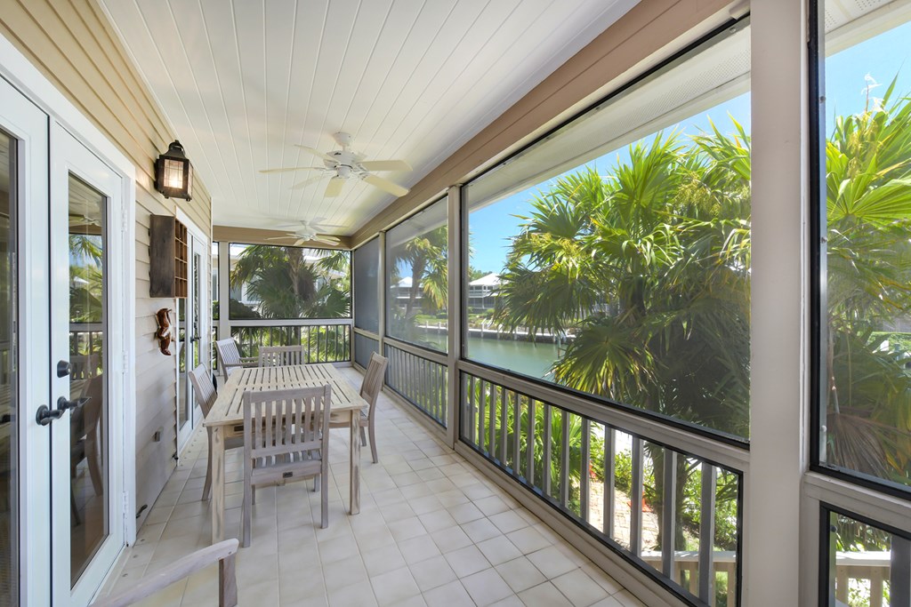 21 South Island Drive