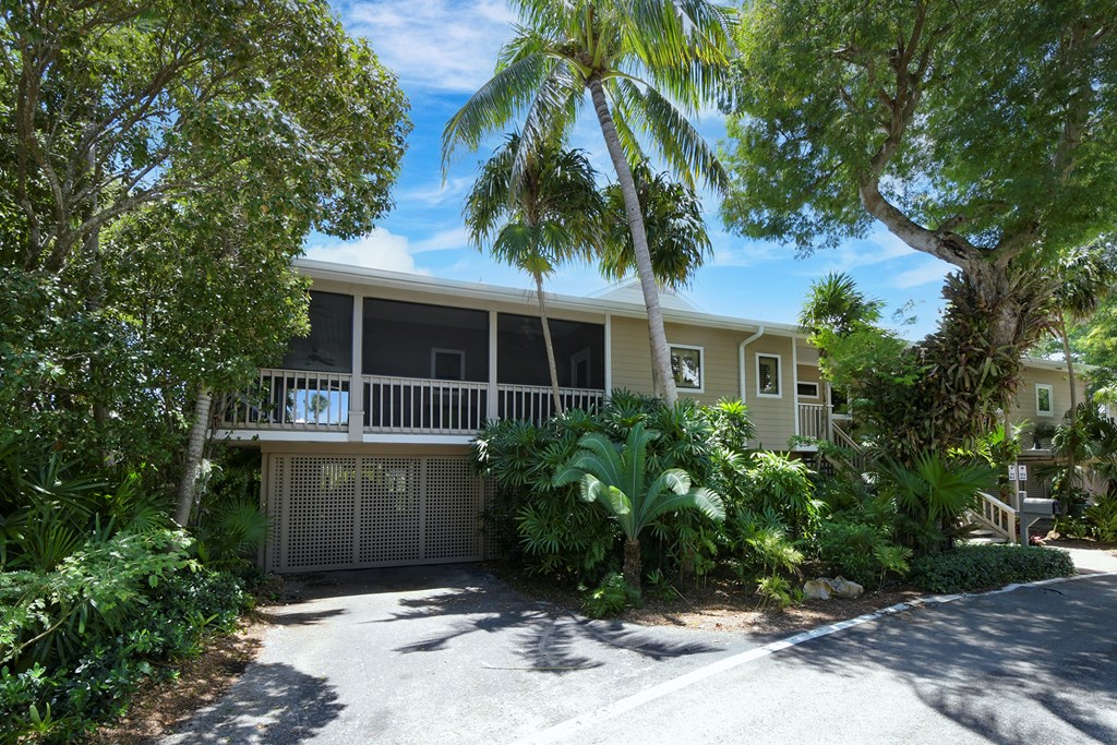 21 South Island Drive