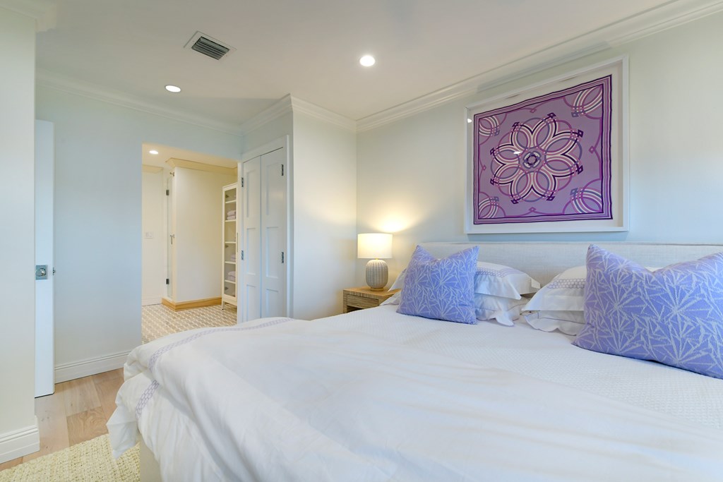 30 Anchor Drive Unit: B