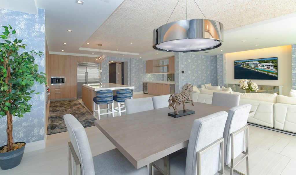 121 Beach Road Unit: 105