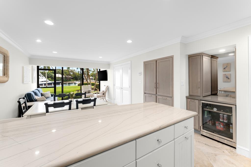 21 Anchor Drive Unit: A