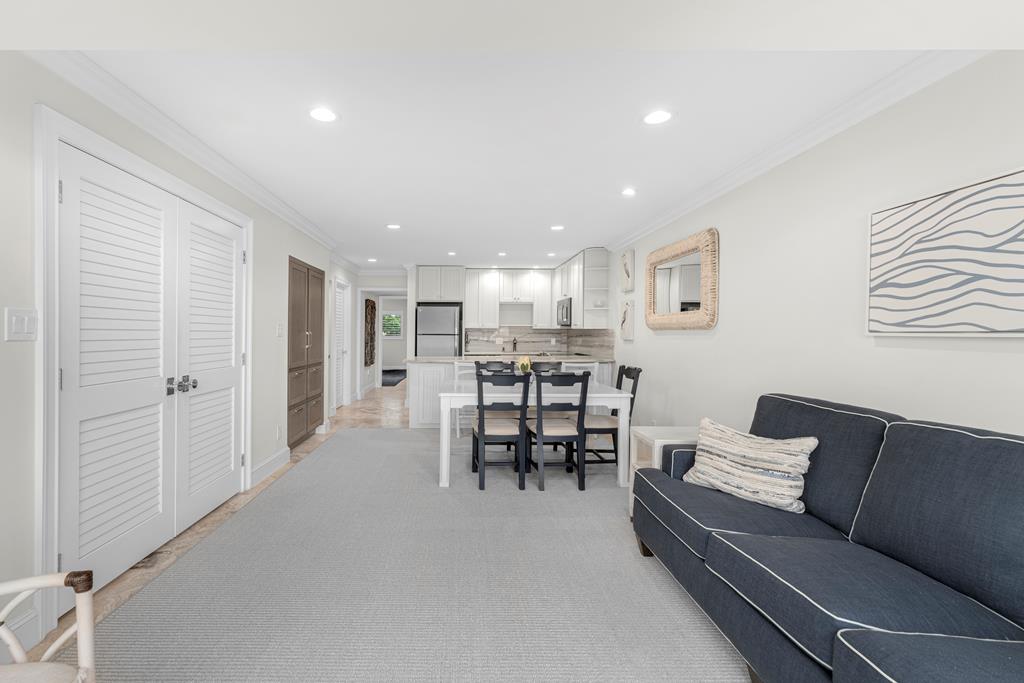 21 Anchor Drive Unit: A