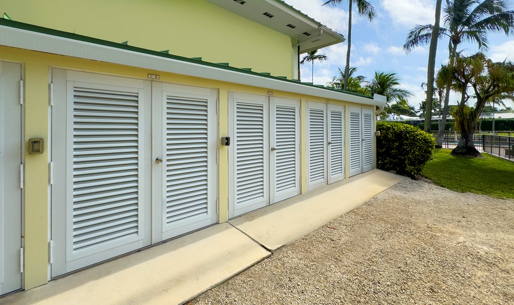 11 Anchor Drive Unit: b