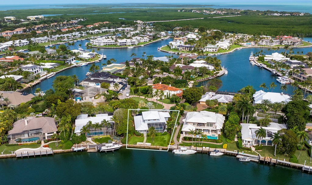12 Angelfish Cay Drive