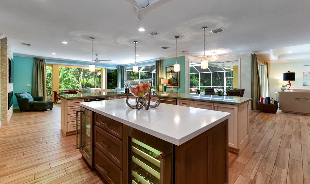 39 Thatch Palm Way