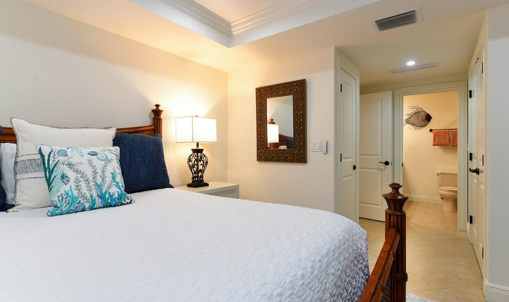 8 Cay Harbor E