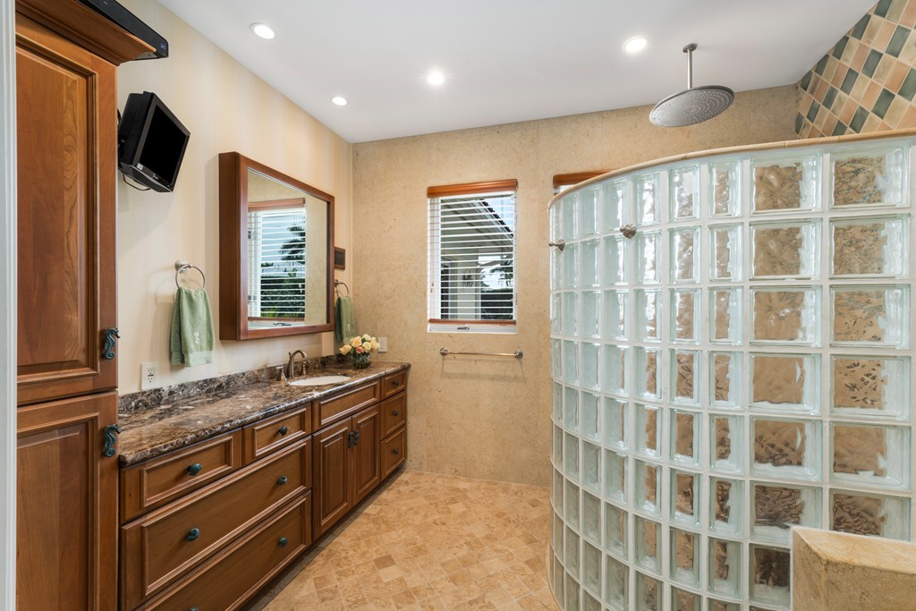 22 Channel Cay Road