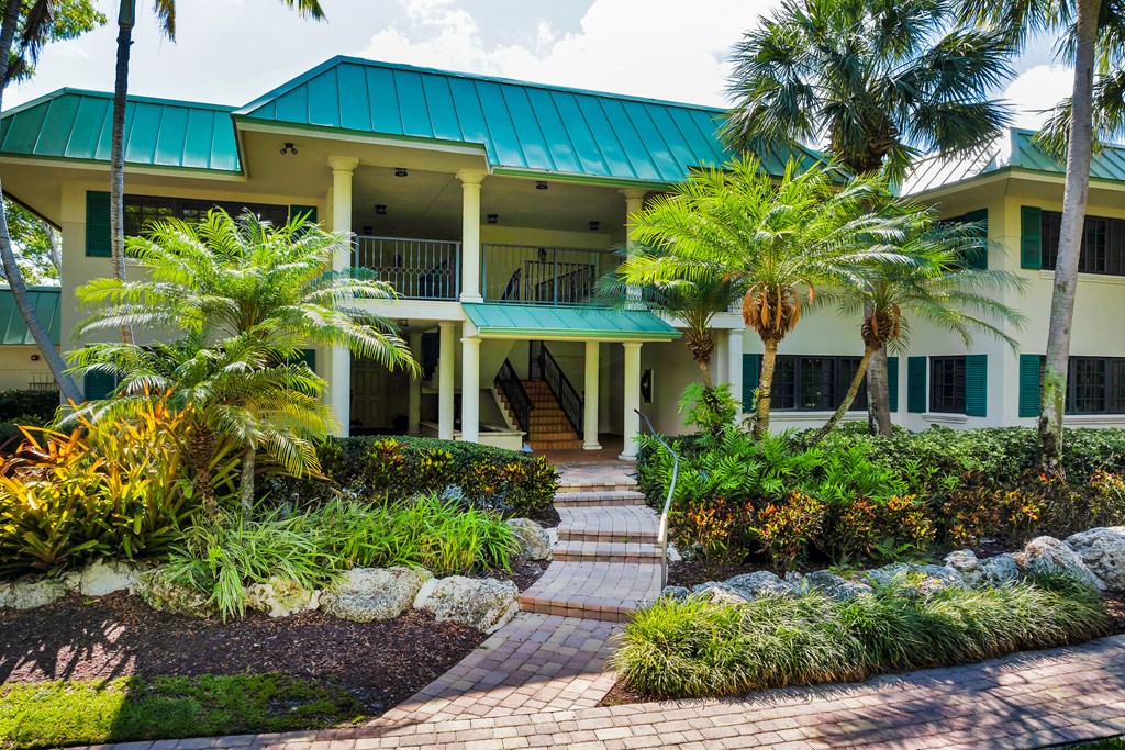 34 Ocean Reef Drive E 1