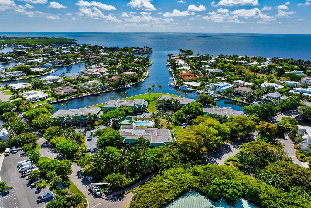 34 Ocean Reef Drive E 1