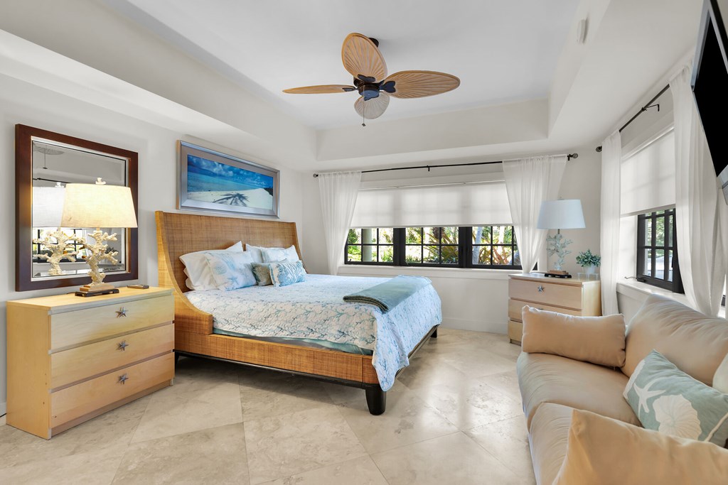 34 Ocean Reef Drive E 1