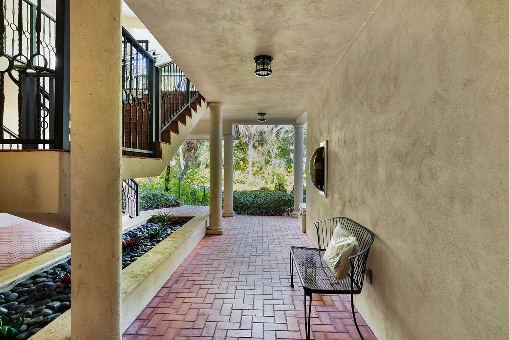 34 Ocean Reef Drive E 1