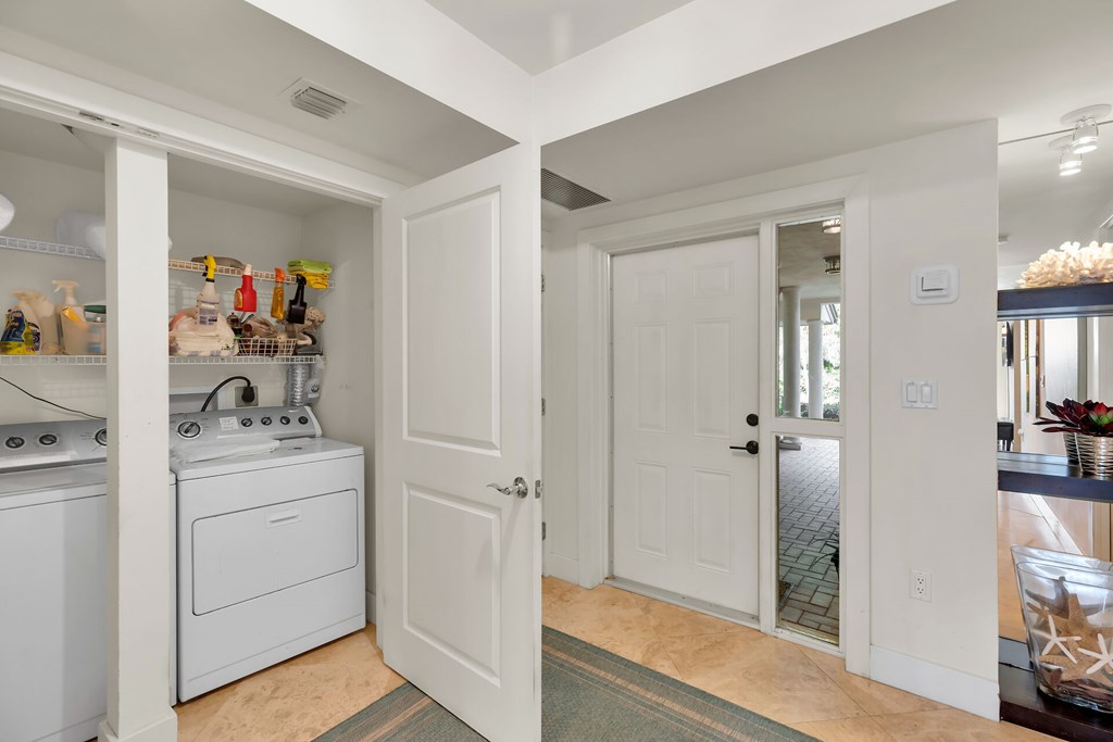 34 Ocean Reef Drive E 1