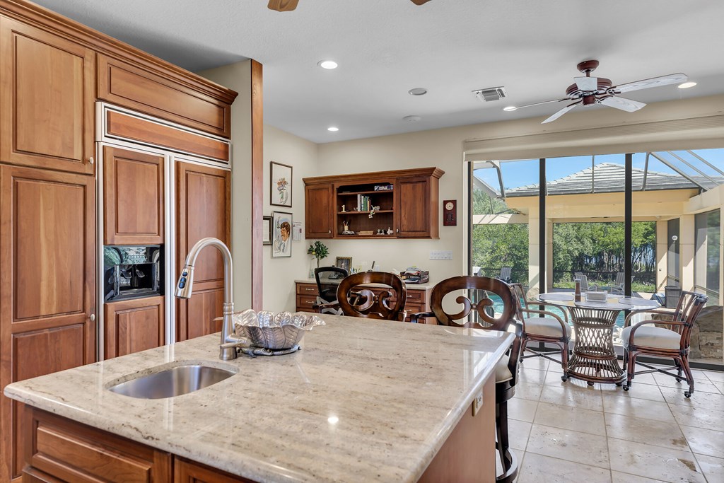 600 Coral Lane