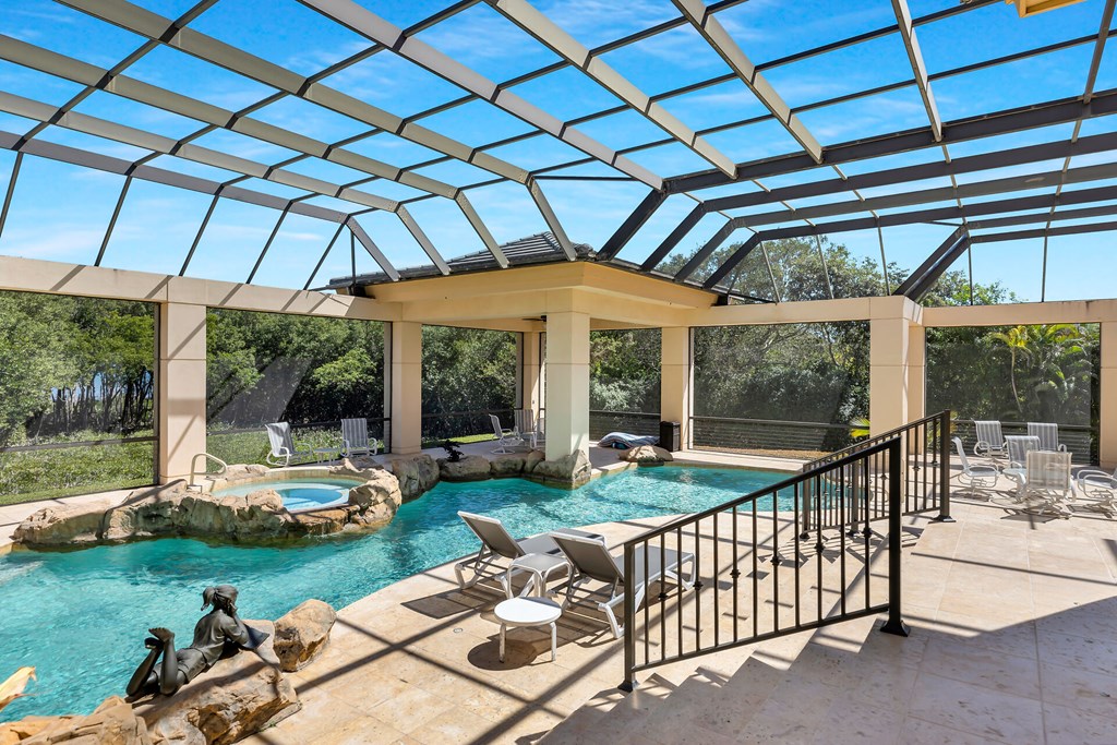 600 Coral Lane