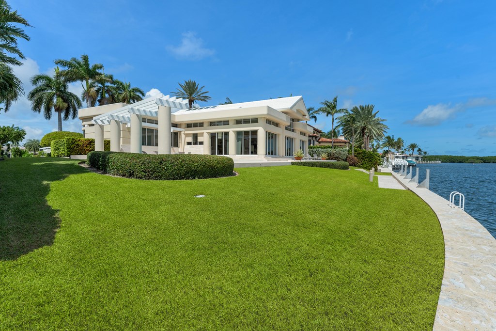 26 Angelfish Cay Drive