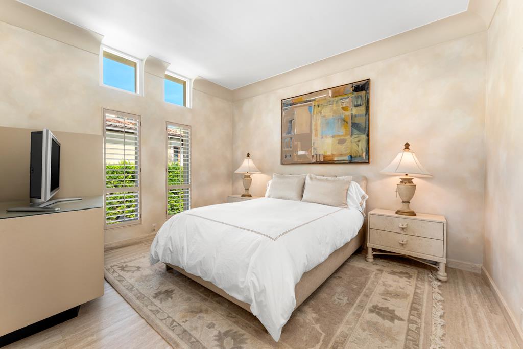 26 Angelfish Cay Drive