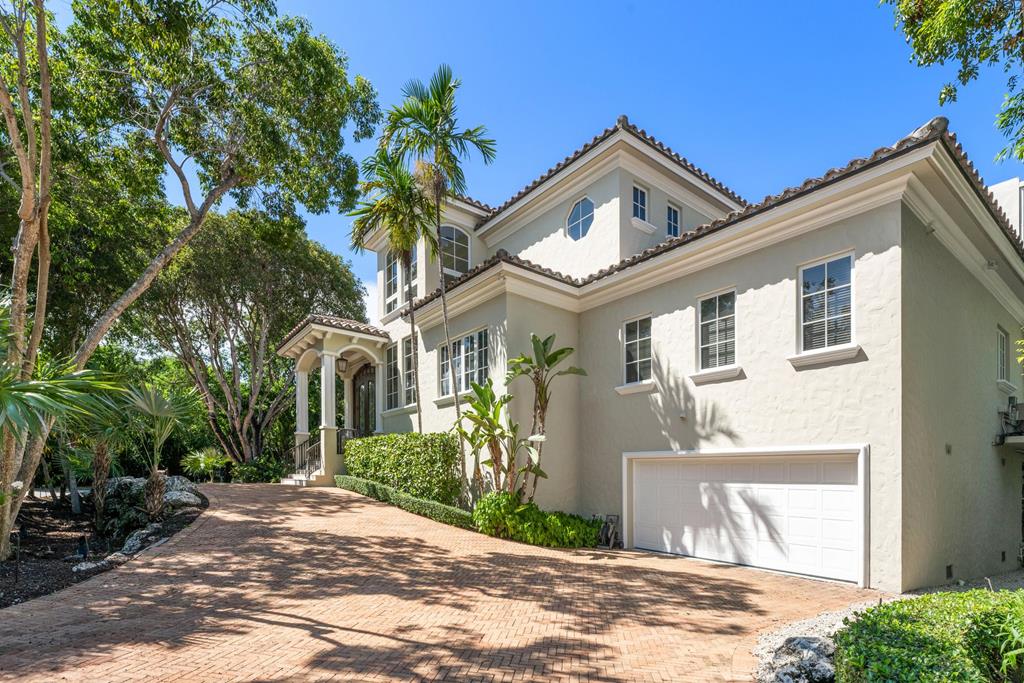 22 Harbor Island Drive