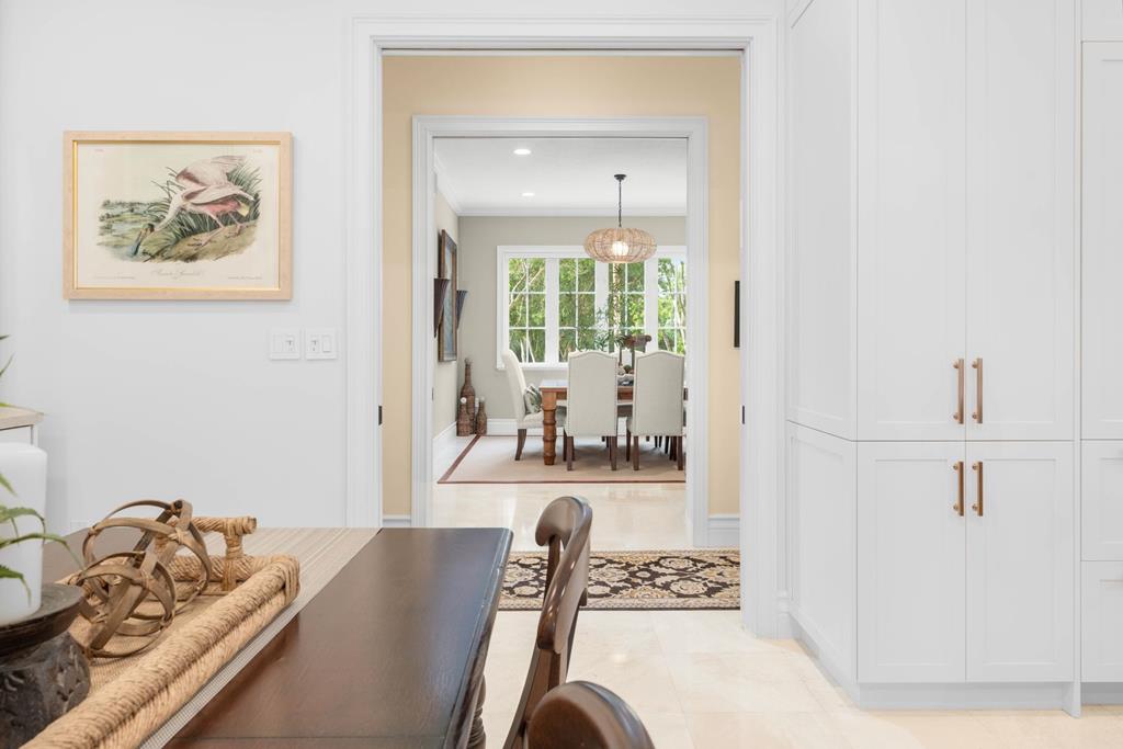 22 Harbor Island Drive