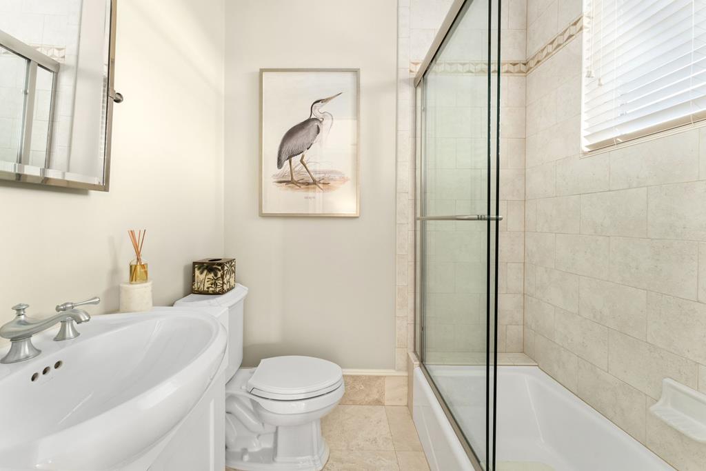 22 Harbor Island Drive