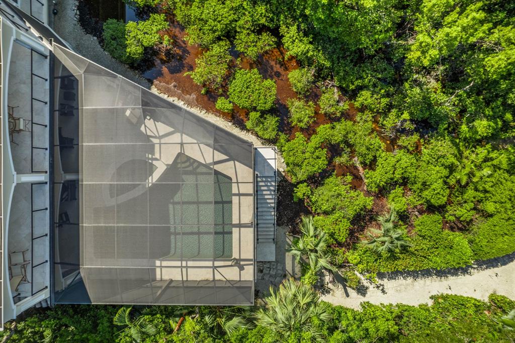 22 Harbor Island Drive