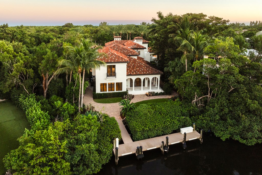 21 South Bridge Lane