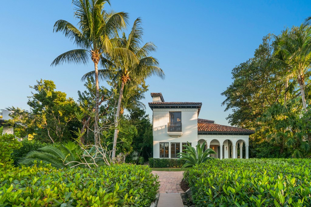 21 South Bridge Lane