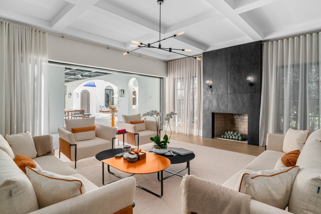 21 South Bridge Lane