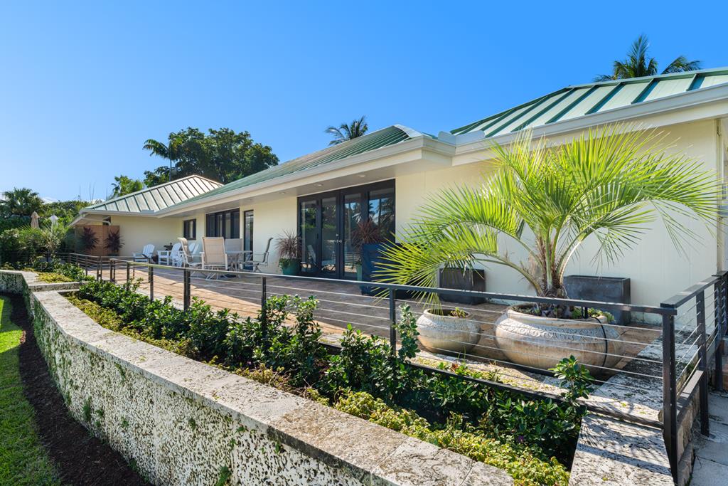 3-4 Anchor Drive