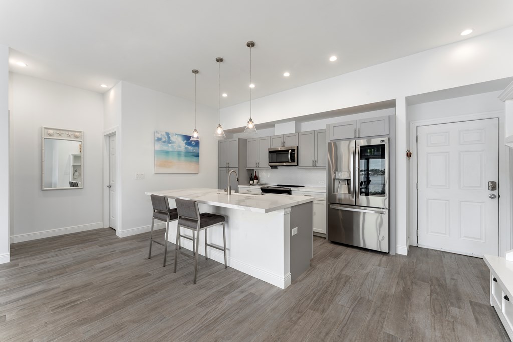 3-4 Anchor Drive