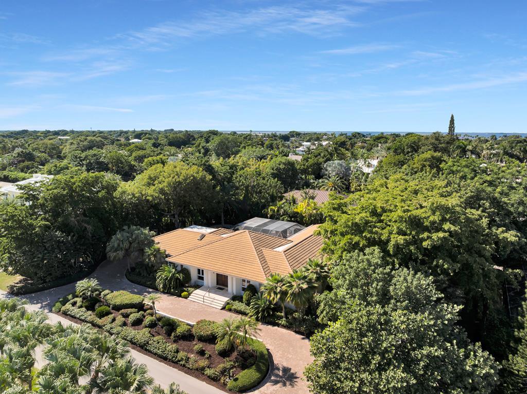 19 Country Club Road
